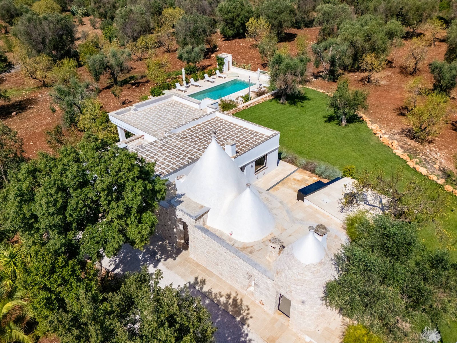 La Casa Puglia, from above